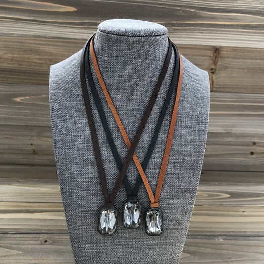 Mae Necklace