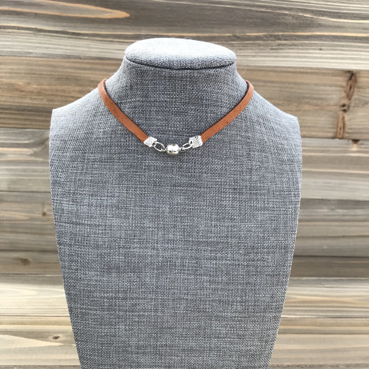 Mae Necklace